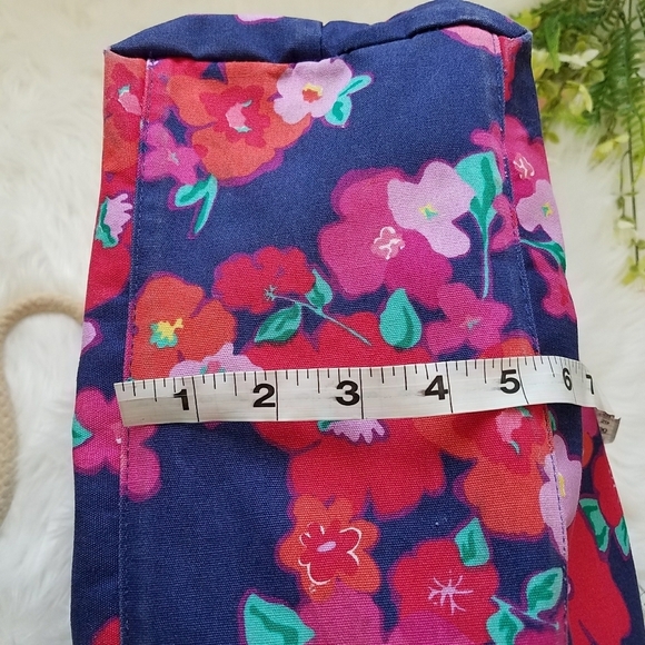 Lilly Pulitzer Floral Tote Bag - Picture 5 of 16